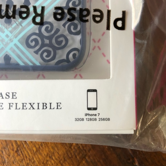 Vera Bradley Blue Cuban Tiles Frame iPhone 7 Case - Picture 3 of 6